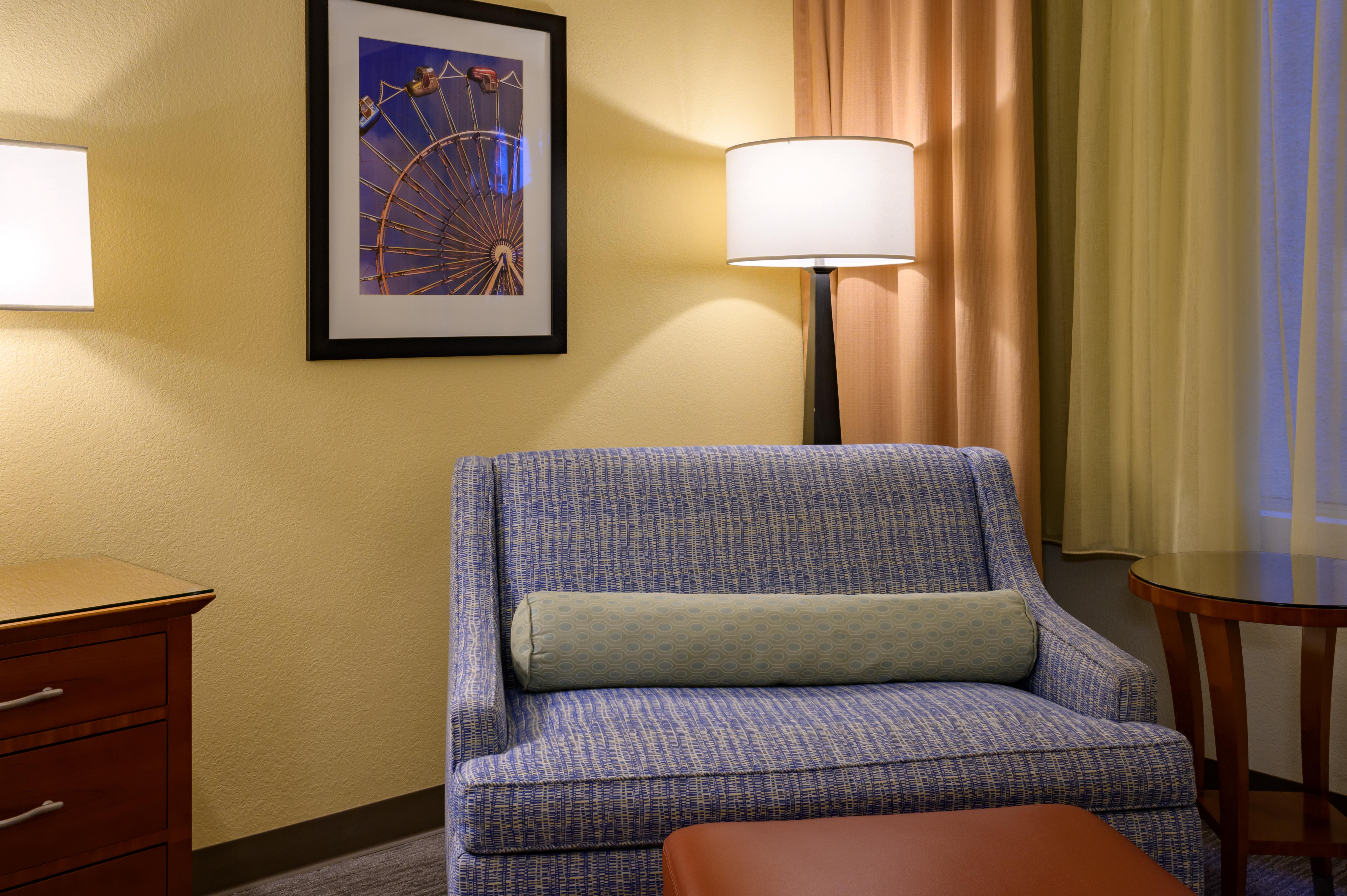 Airtel Plaza Hotel 3*